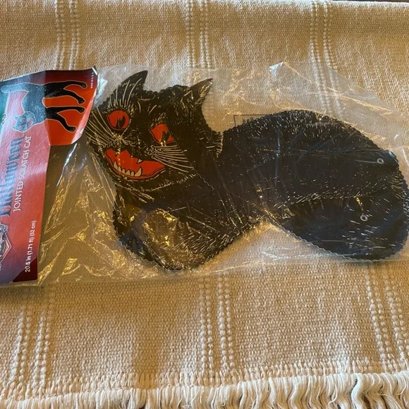 Retro Halloween Black Cat Decoration Set - Picture 2 of 5